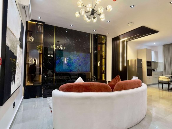 1 Bedroom Luxury Apartment with Pool and Gym in Lekki Phase 1