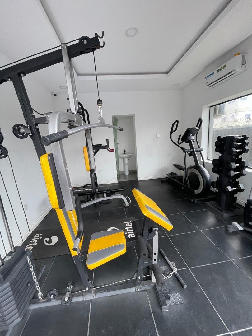 Spacious 1 Bedroom Flat for Sale in Lekki Phase 1, Lagos