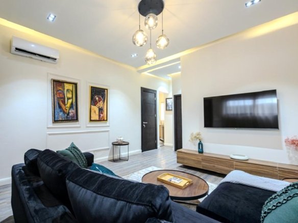 1-Bedroom Short-Let Apartment