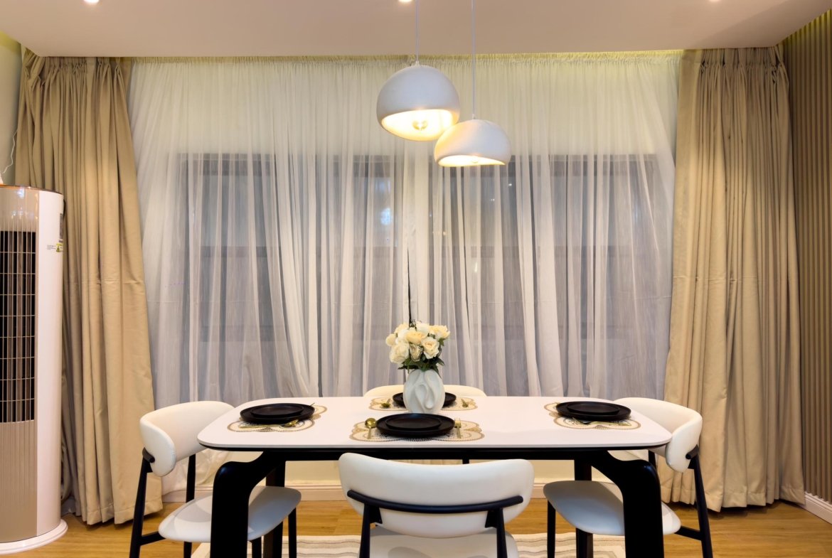 2 Bedroom Luxury Short Let flat For Rent in Lekki Phase 1