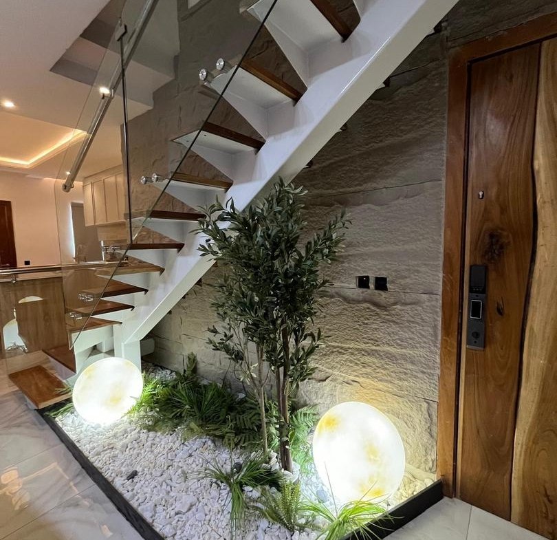 2 Bedroom Penthouse Shortlet for Rent in Lekki Phase 1