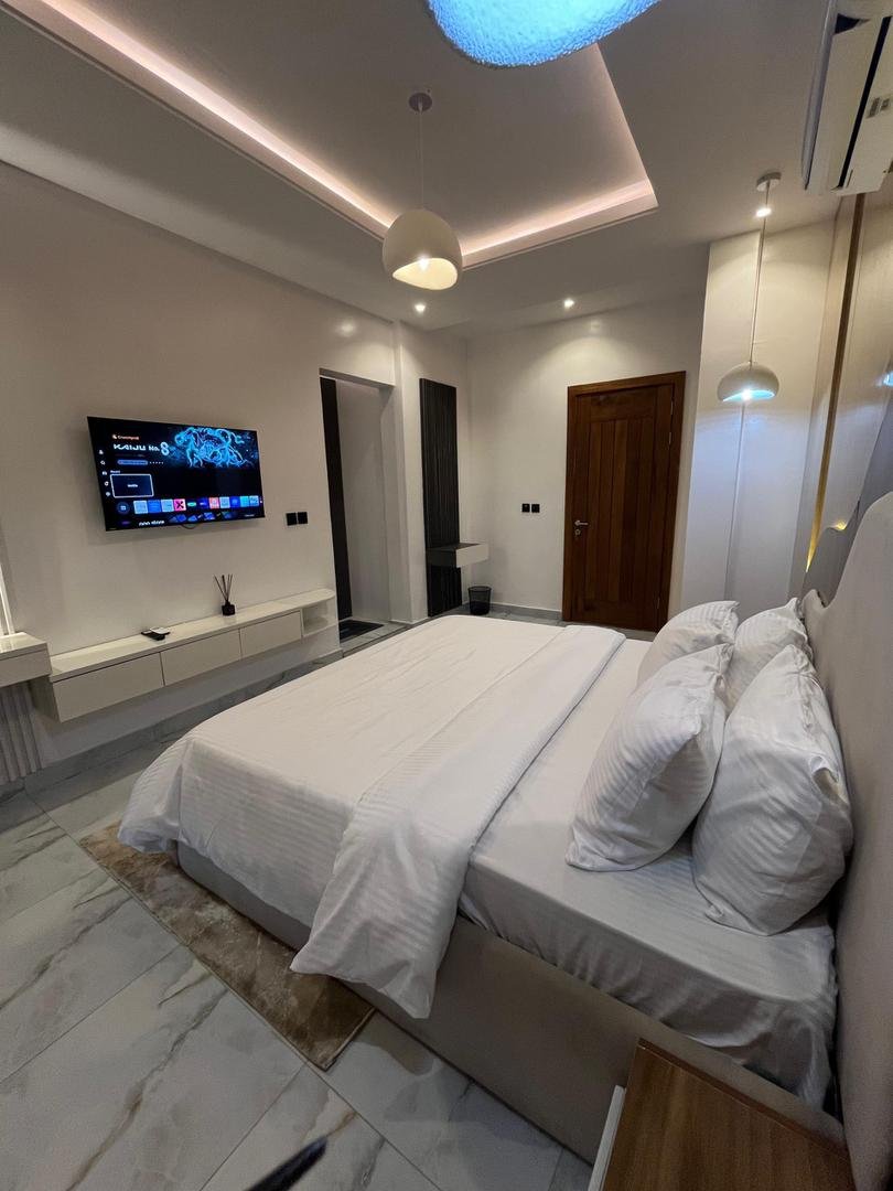 2 Bedroom Penthouse Shortlet for Rent in Lekki Phase 1