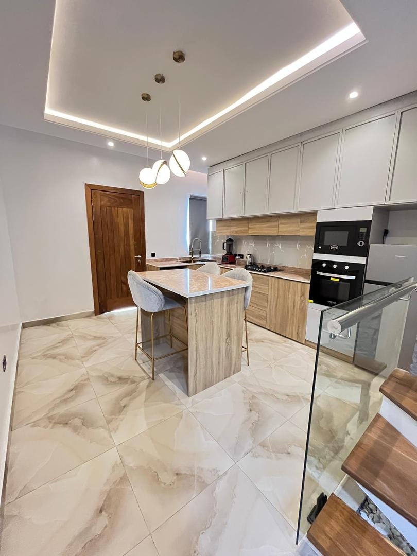 2 Bedroom Penthouse Shortlet for Rent in Lekki Phase 1