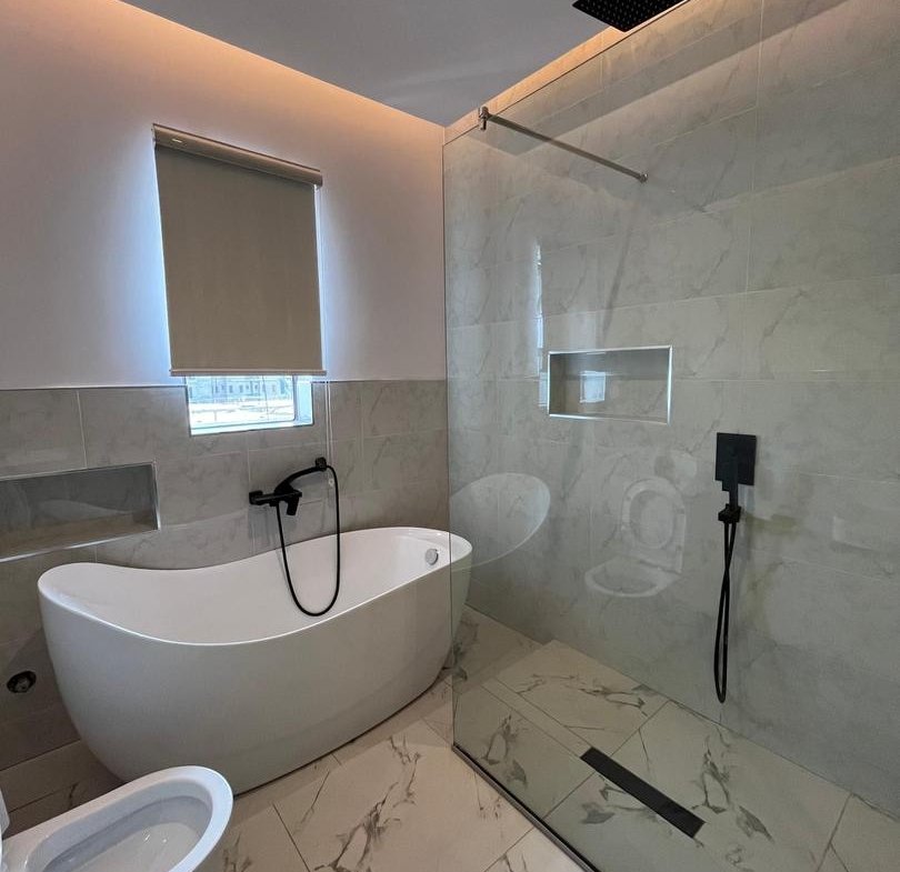 2 Bedroom Penthouse Shortlet for Rent in Lekki Phase 1