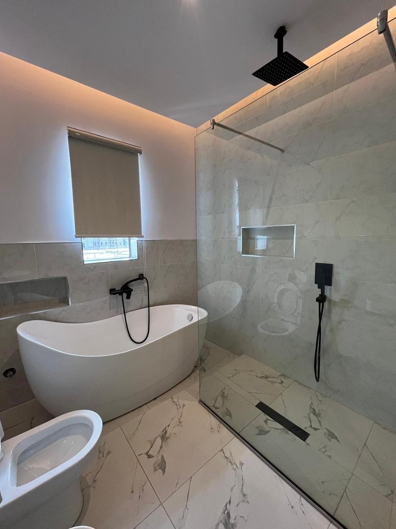 2 Bedroom Penthouse Shortlet for Rent in Lekki Phase 1