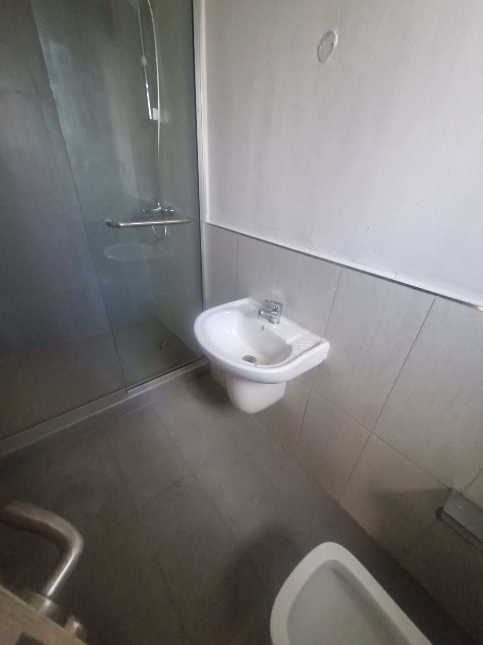 Luxury 3 Bedroom Apartment with BQ for Sale in Lekki Phase 1