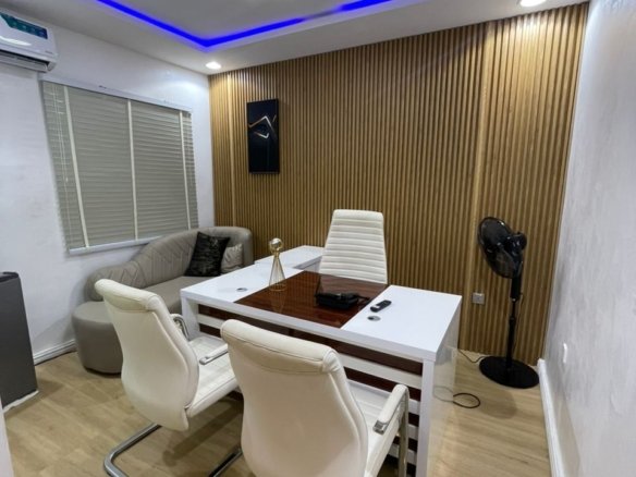 3 Room Office Space for Rent in Lekki Phase 1, Lagos