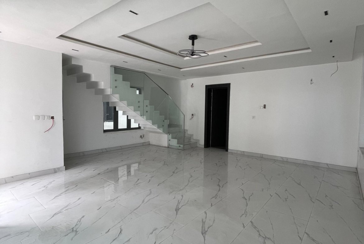 4-Bedroom Detached Duplex with BQ for Sale in Chevron, Lekki