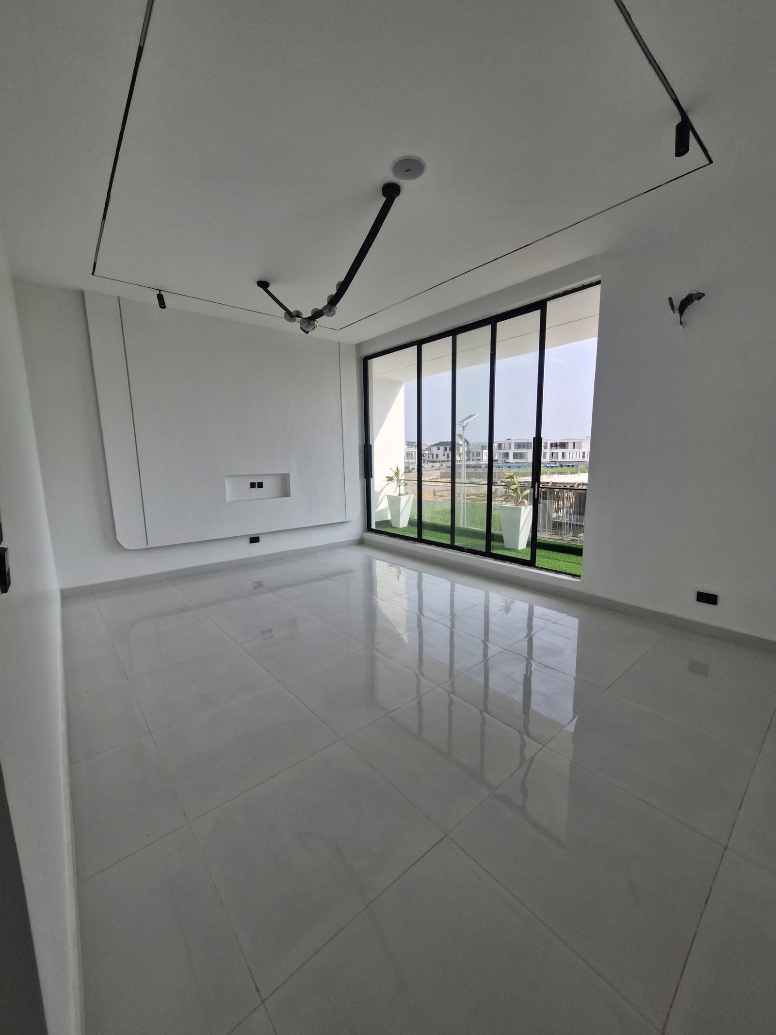 Luxury 5 Bedroom Detached Mansion for Sale in Osapa, Lekki