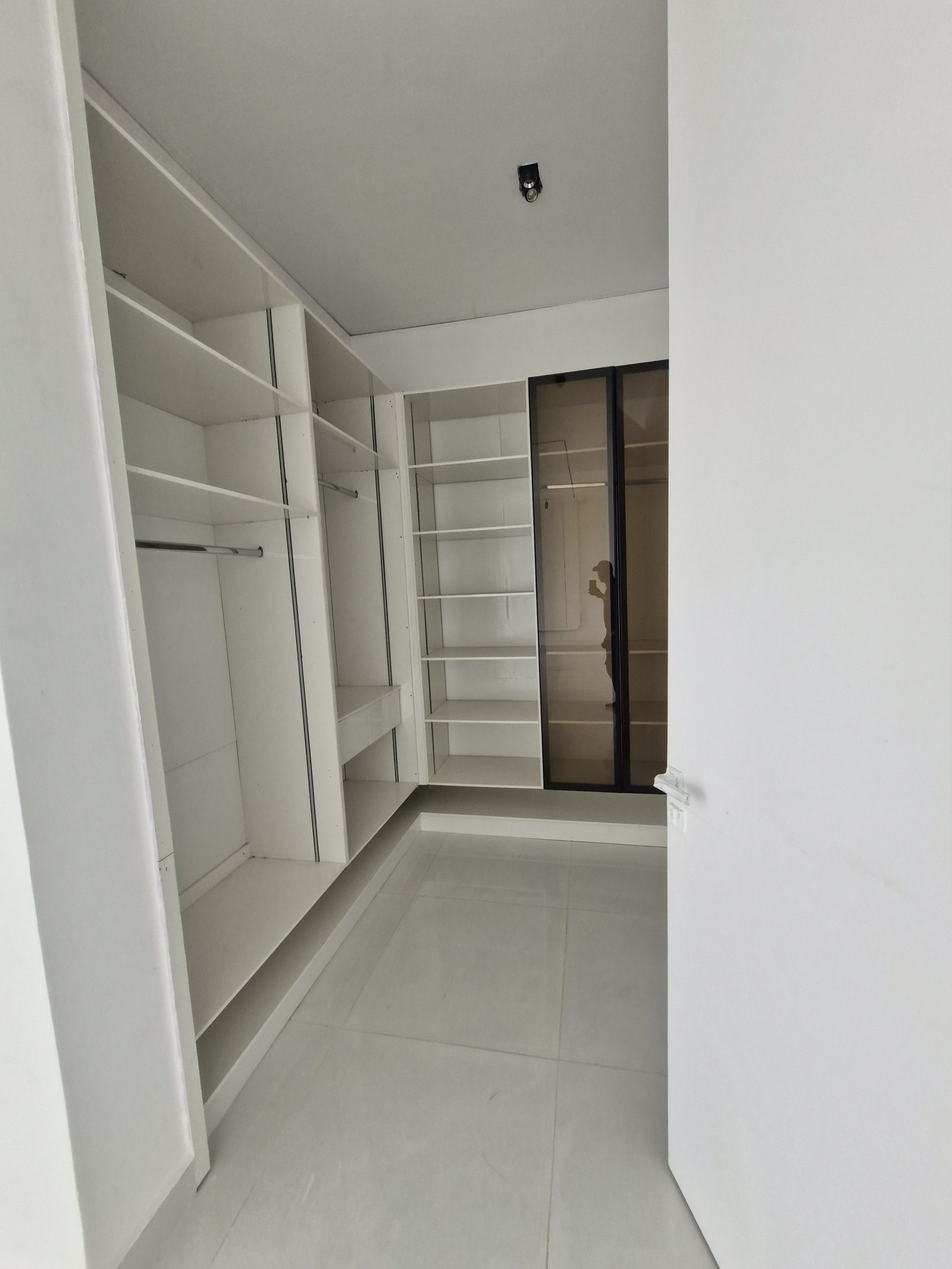 Luxury 5 Bedroom Detached Mansion for Sale in Osapa, Lekki