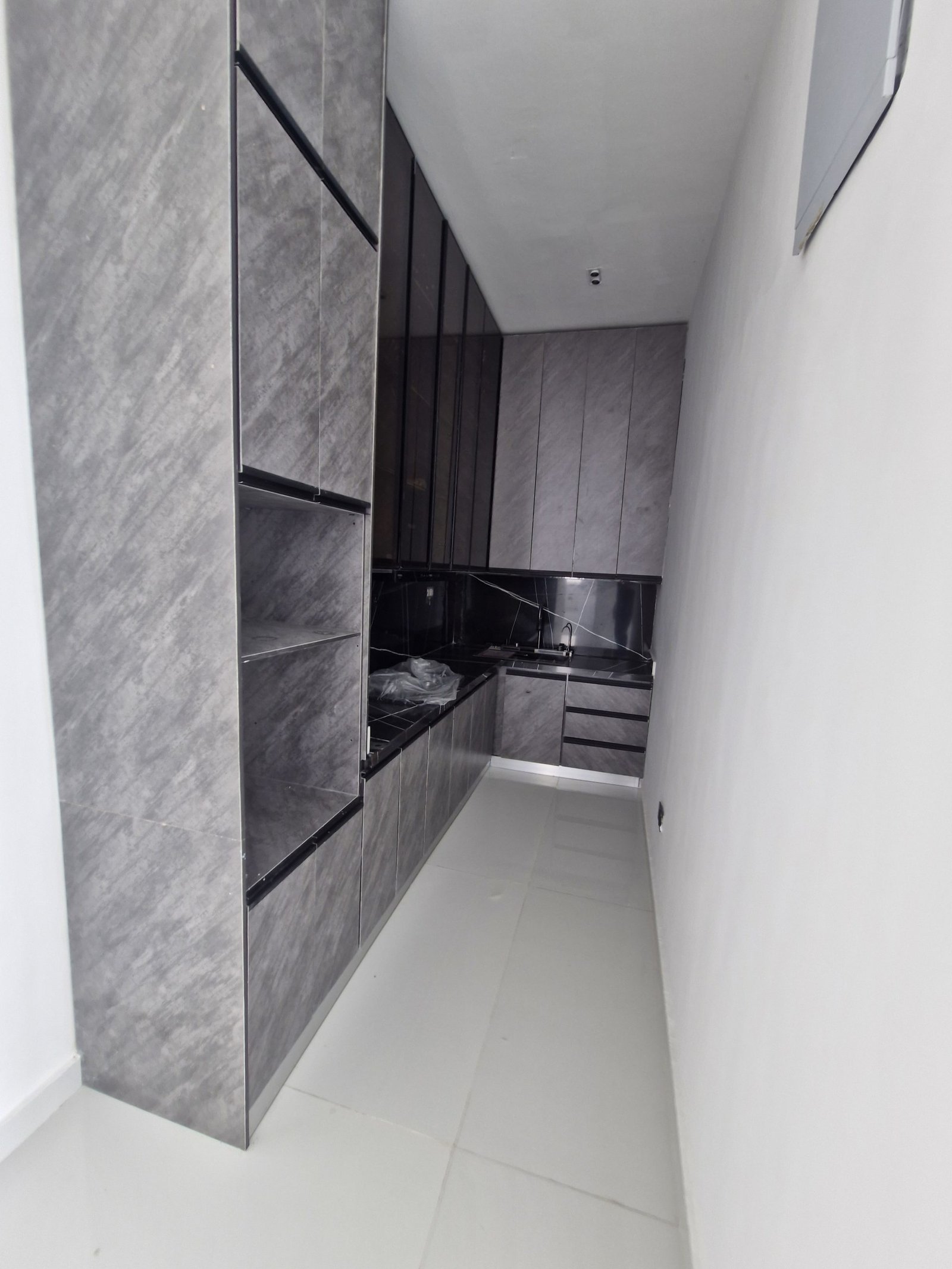 Luxury 5 Bedroom Detached Mansion for Sale in Osapa, Lekki