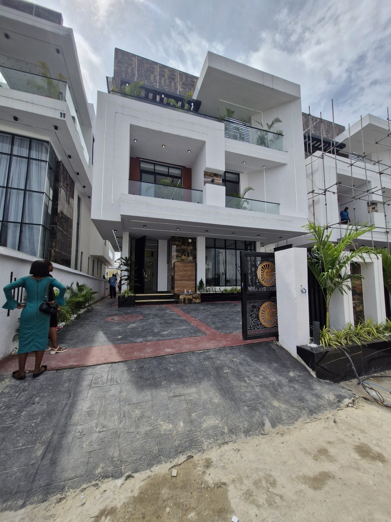 5 Bedroom Luxury Detached Duplex for Sale in Chevron, Lekki