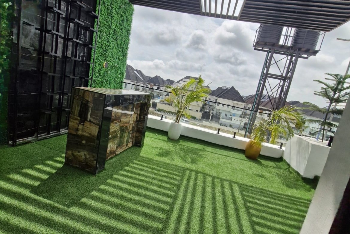 5 Bedroom Luxury Detached Duplex for Sale in Chevron, Lekki