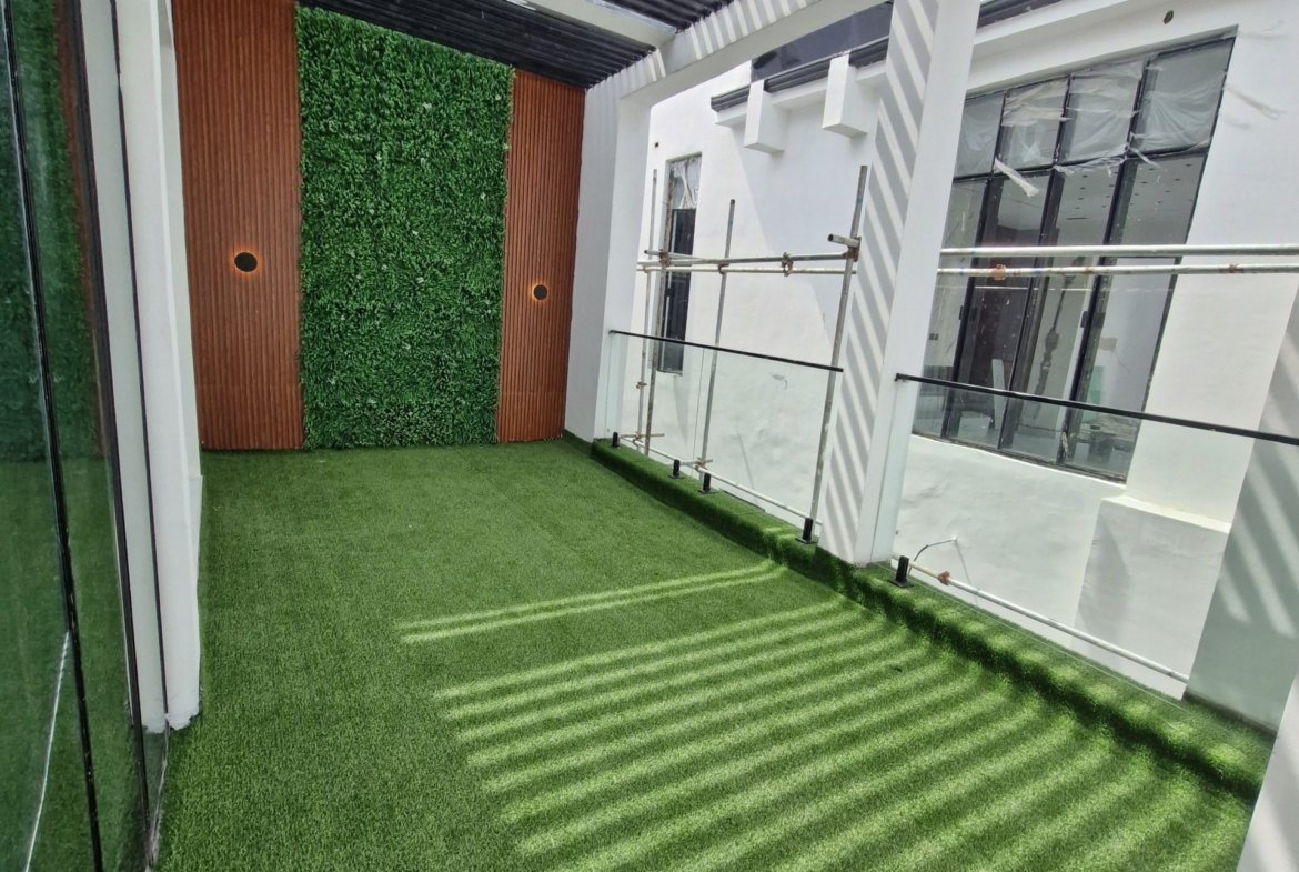 5 Bedroom Luxury Detached Duplex for Sale in Chevron, Lekki