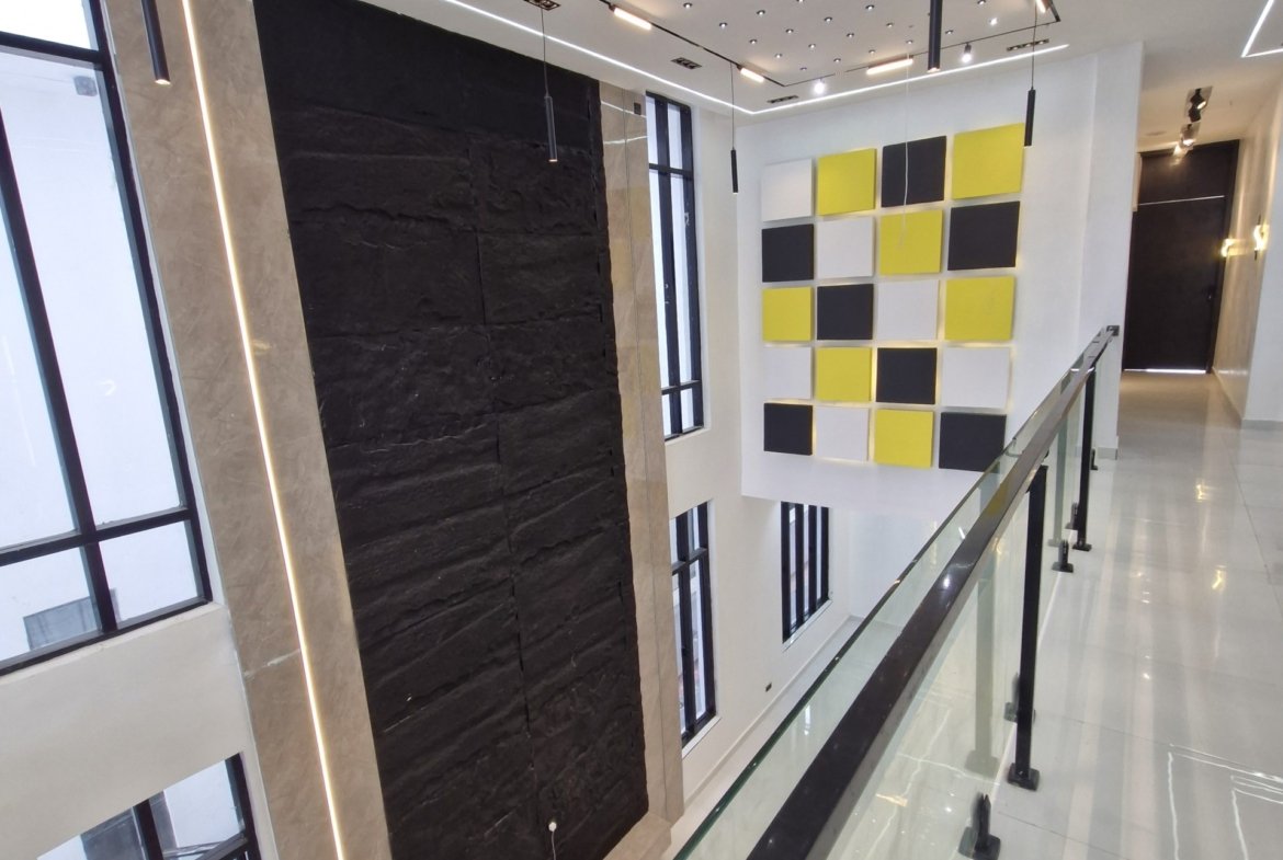 5 Bedroom Luxury Detached Duplex for Sale in Chevron, Lekki