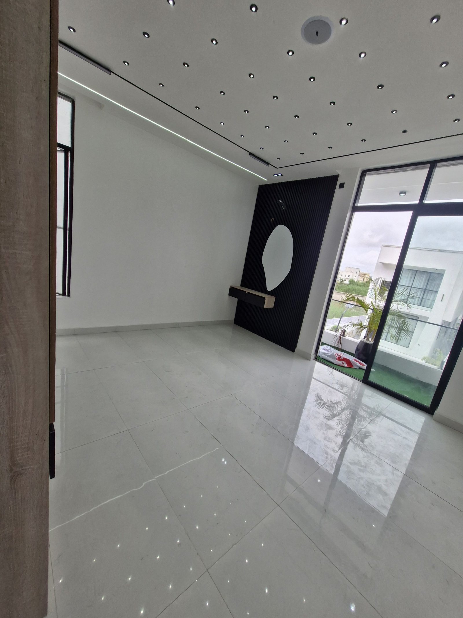 5 Bedroom Luxury Detached Duplex for Sale in Chevron, Lekki