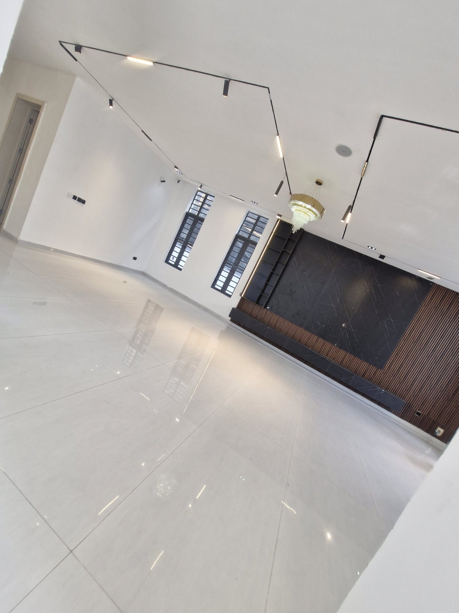 6 Bedroom Fully Detached Duplex for Sale in Chevron, Lekki