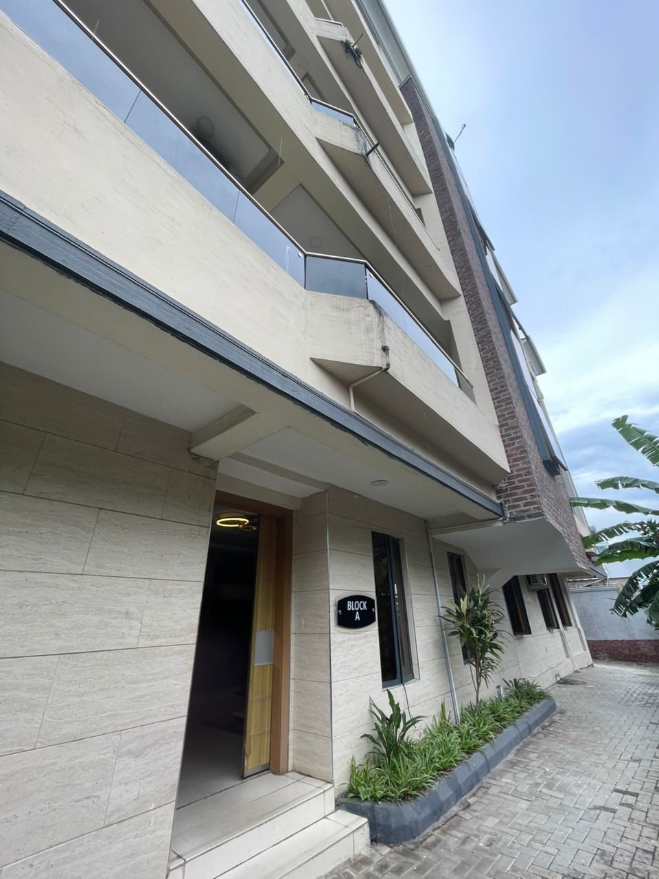 Furnished 1-Bedroom Apartment for Rent in Ikoyi, Lagos