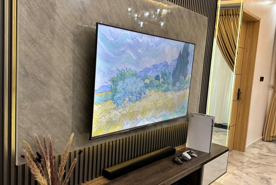 Luxe 2 Bedroom Shortlet Flat for Rent in Ikate, Lekki