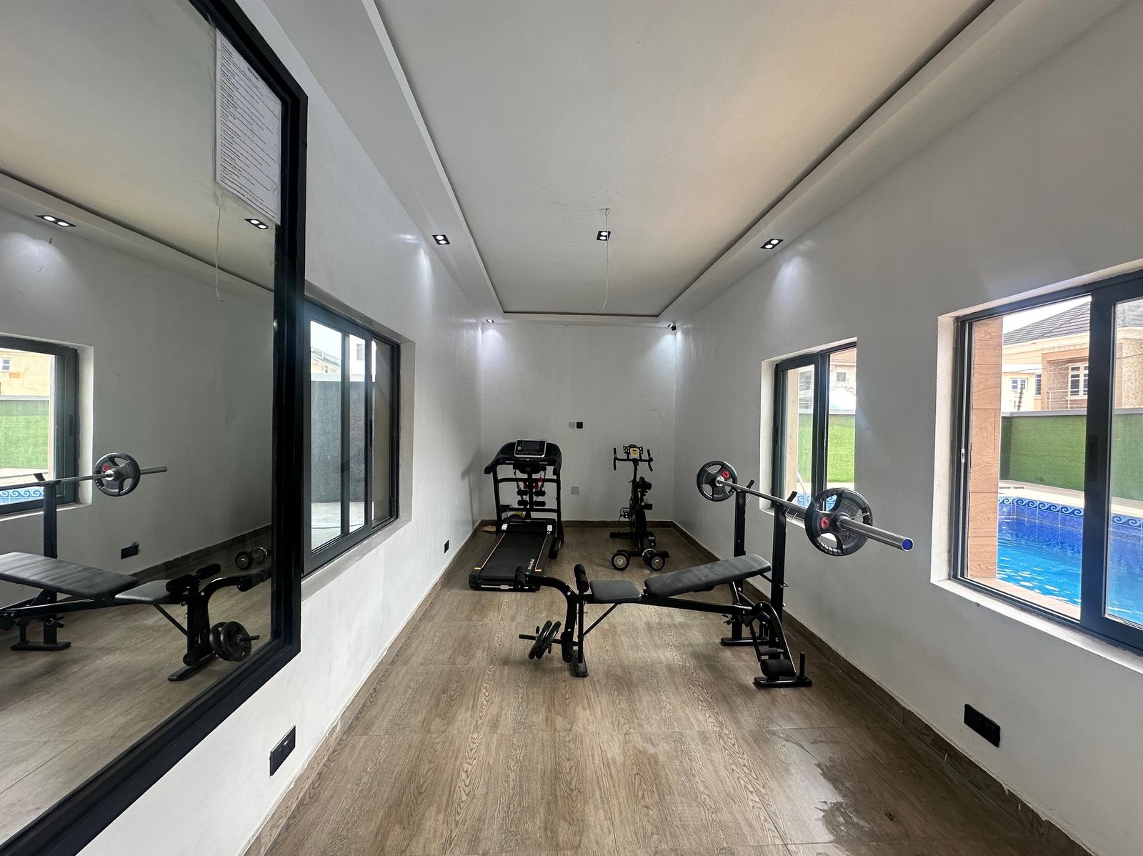 luxe 2 bed with ps5, pool, gym 4 Luxe 2 Bedroom Shortlet Flat for Rent in Ikate, Lekki