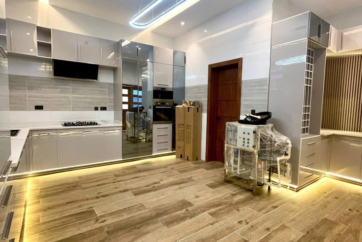 5 bedroom detached duplex for sale in Ikoyi